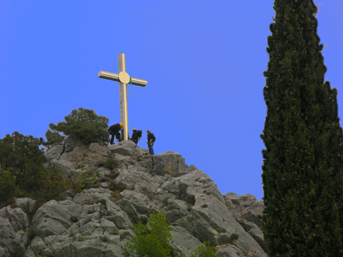 Croix de St-Luc
