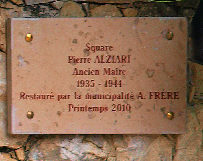 Square Alziari