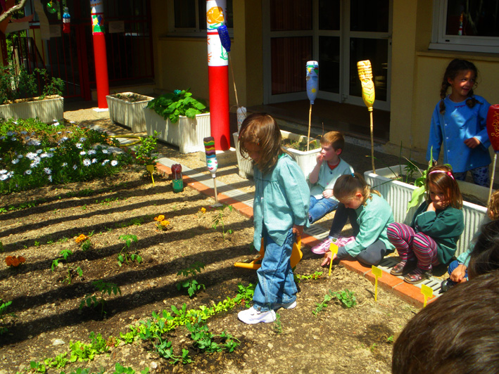 Maternelle et jardinage