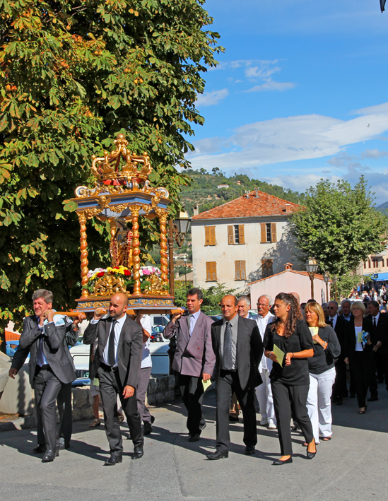 Ste-Rosalie_procession_04-09-12