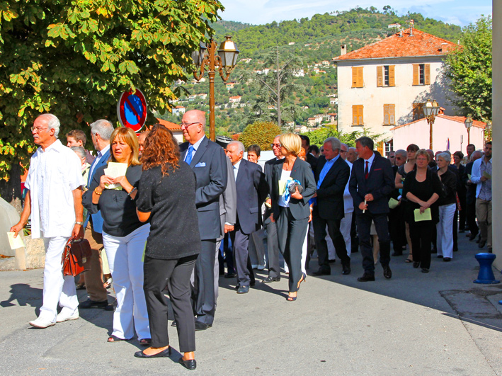 Ste-Rosalie_procession_04-09-12