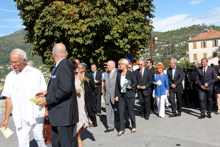 Ste-Rosalie_procession_04-09-12