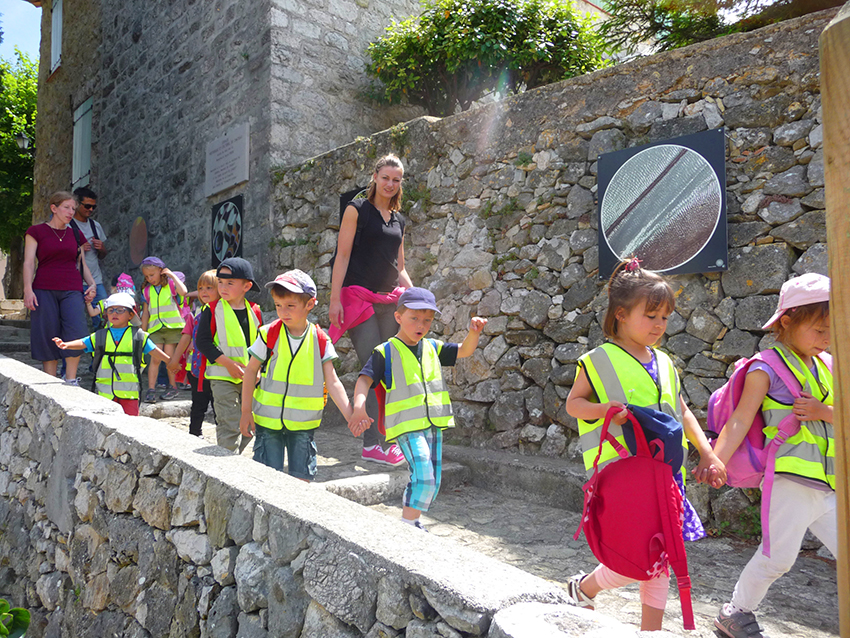 Chateau-Visites-scolaires-juin-2014
