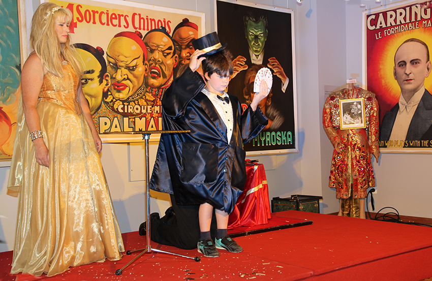 Magiciens-1er-spectacle_20-06-14